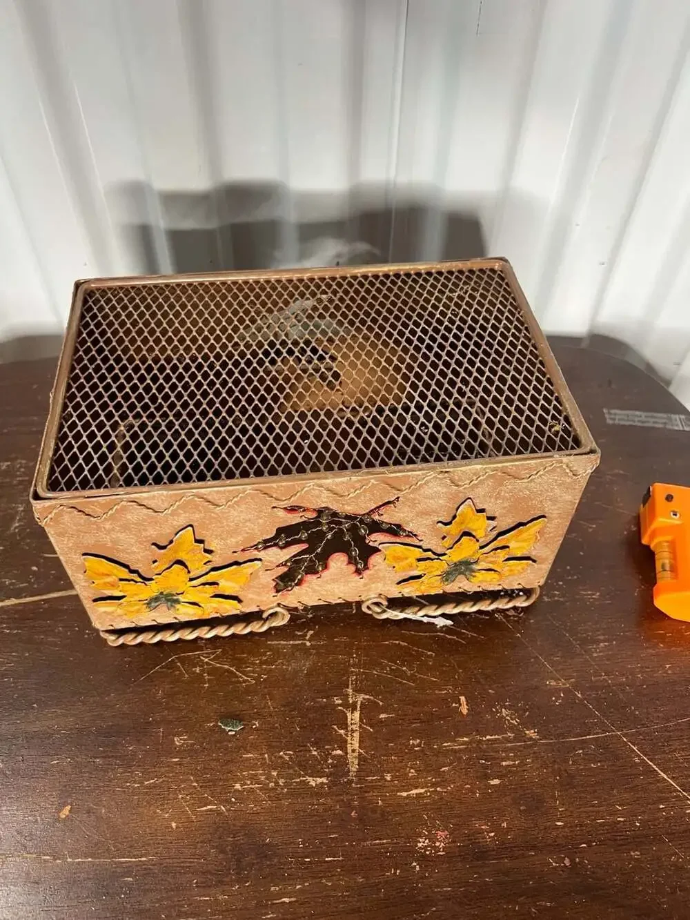Metal Fall Autumn Maple Leaf Decorative Basket Storage Bin